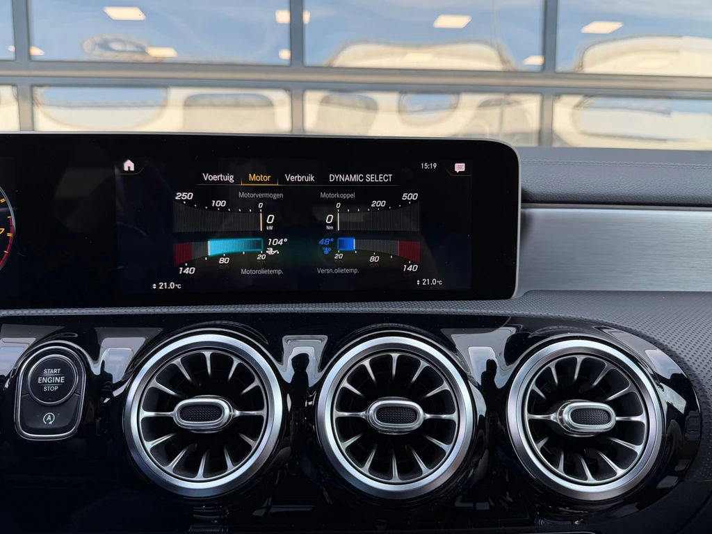 Mercedes-Benz CLA – foto 33