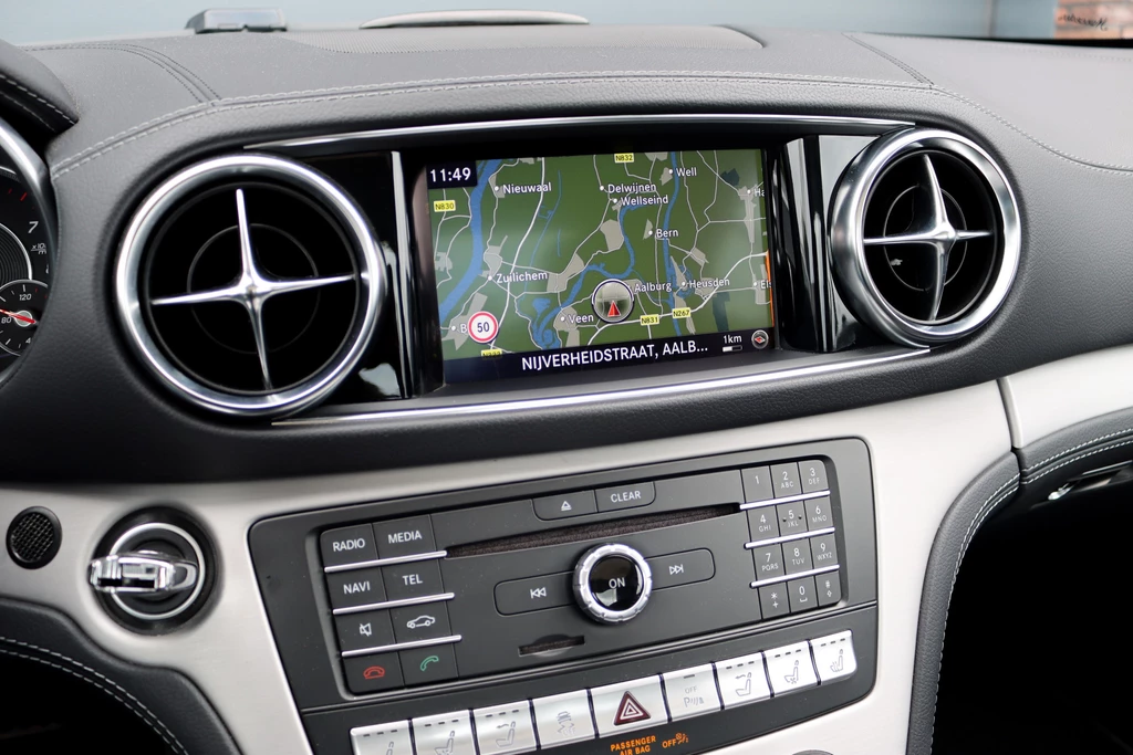 Mercedes-Benz SL – foto 16