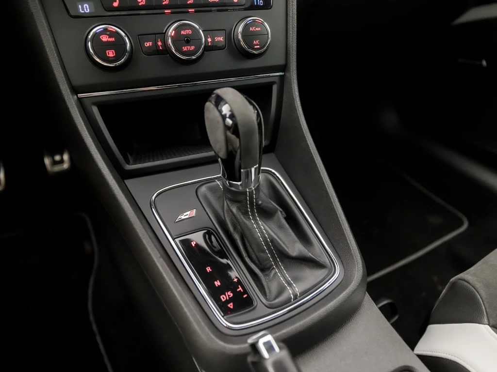 SEAT Leon – foto 14