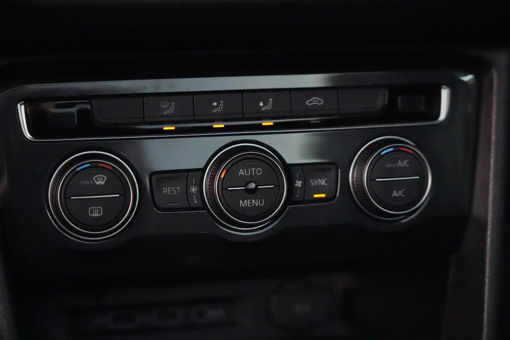 Volkswagen Tiguan – foto 15