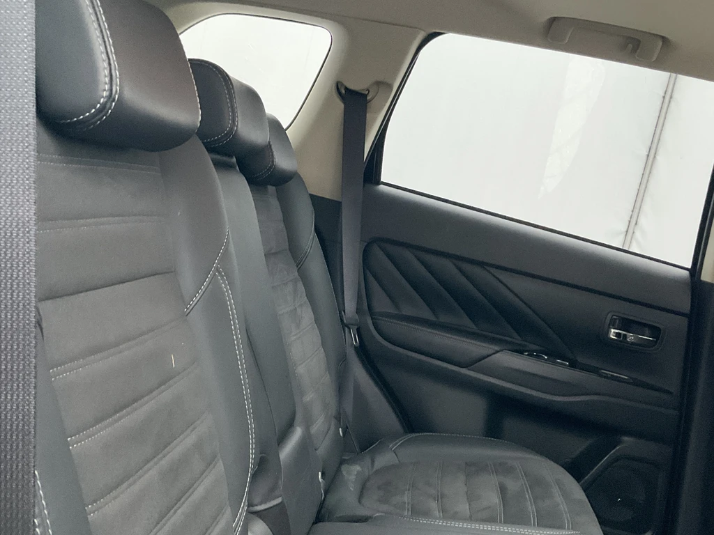 Mitsubishi Outlander – foto 13