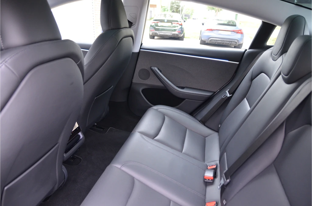 Tesla Model 3 – foto 12