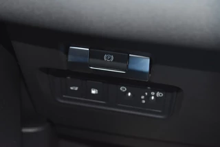 Land Rover Discovery Sport – thumbnail 14