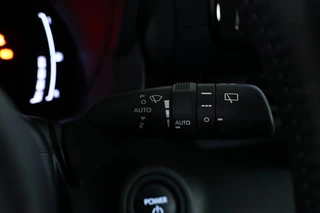 Toyota Yaris – thumbnail 22