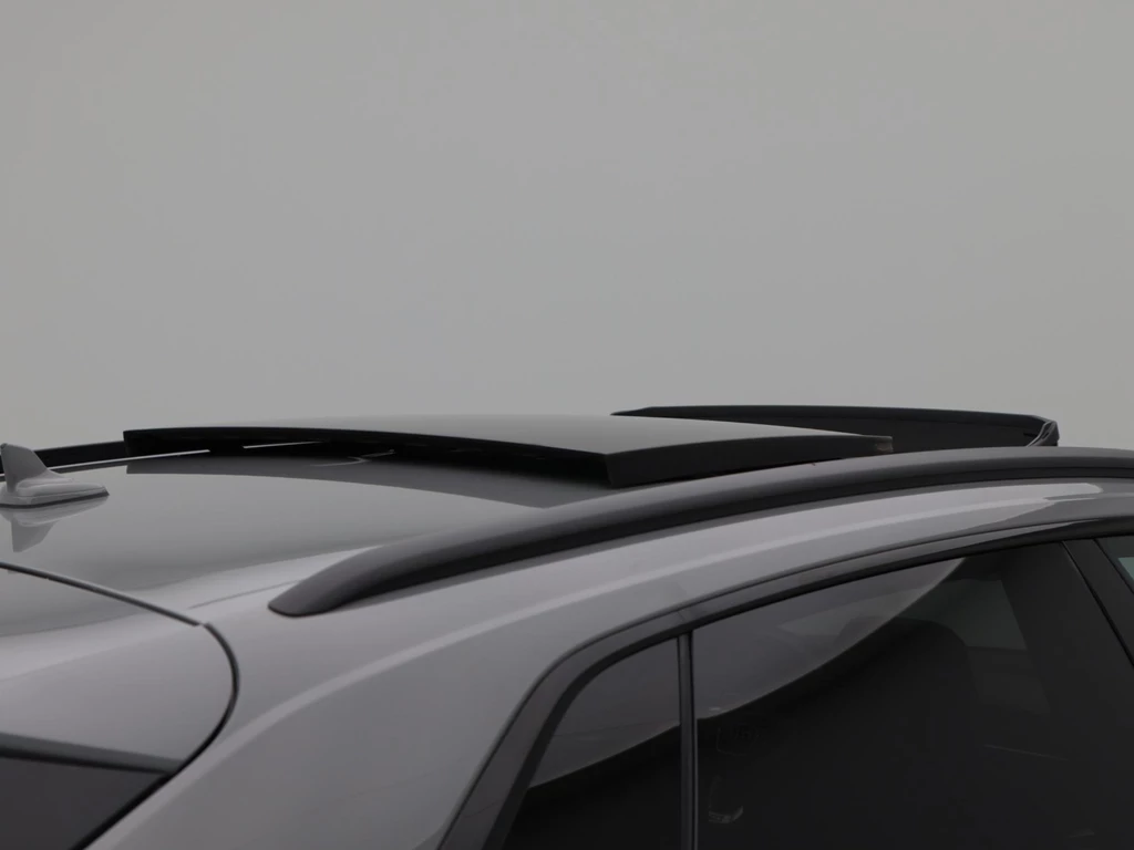 Audi RSQ8 – foto 30