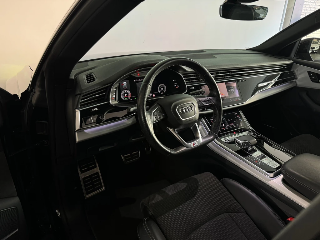 Audi Q8 – foto 12