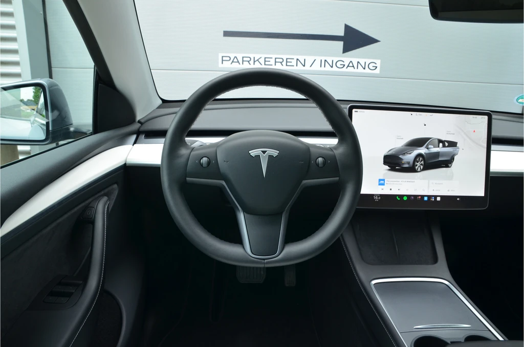 Tesla Model Y – foto 14