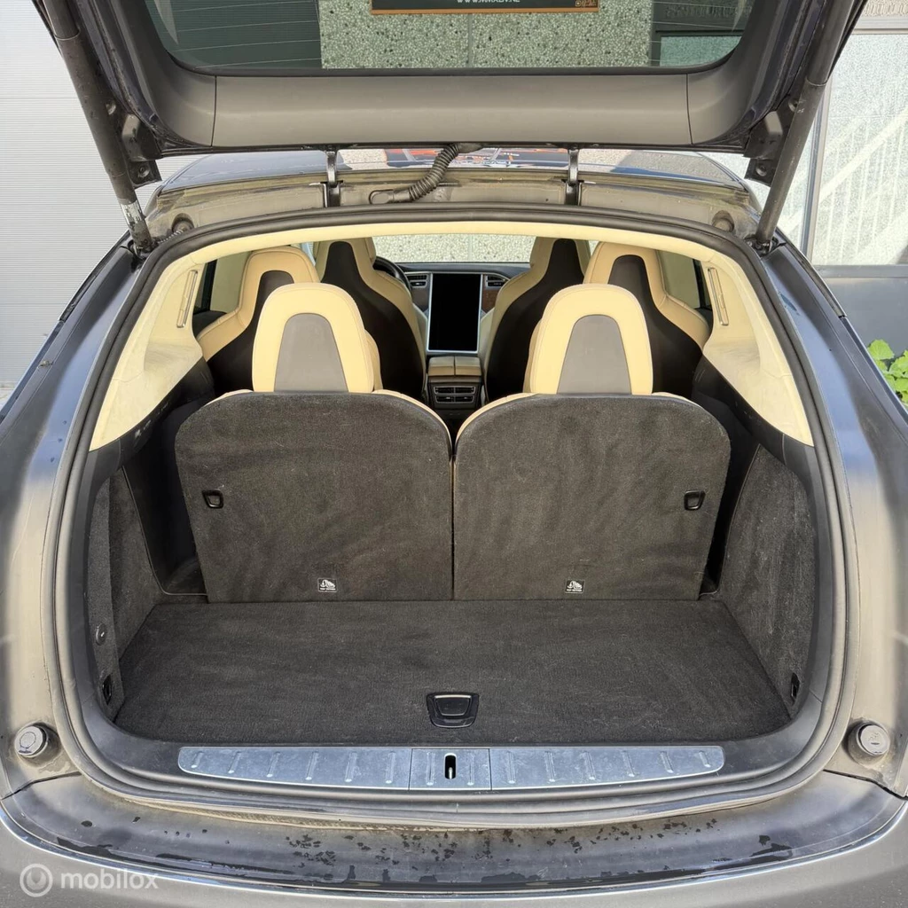 Tesla Model X – foto 19