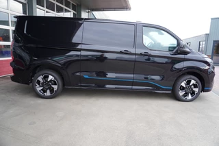 Ford E-Transit – thumbnail 8