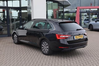 Škoda Superb – thumbnail 3