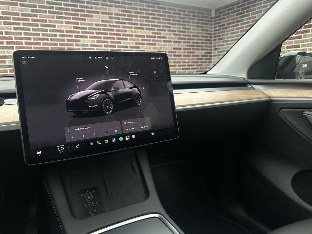 Tesla Model Y – foto 24