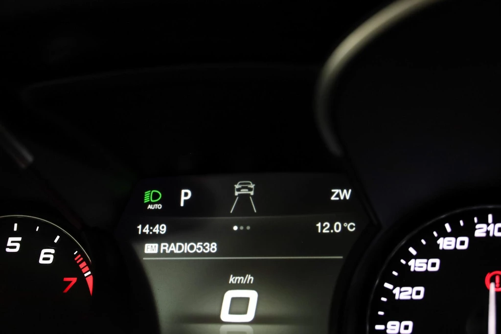 Alfa Romeo Stelvio – foto 22