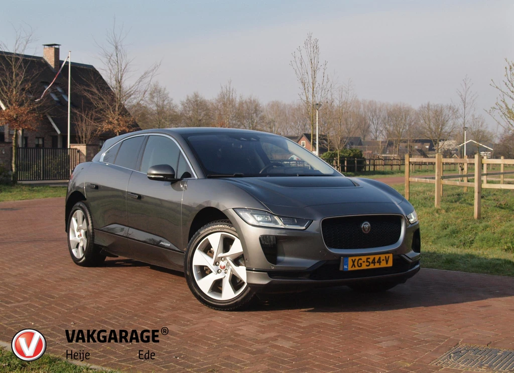 Jaguar I-PACE – foto 8