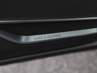 Audi RSQ3 – thumbnail 23