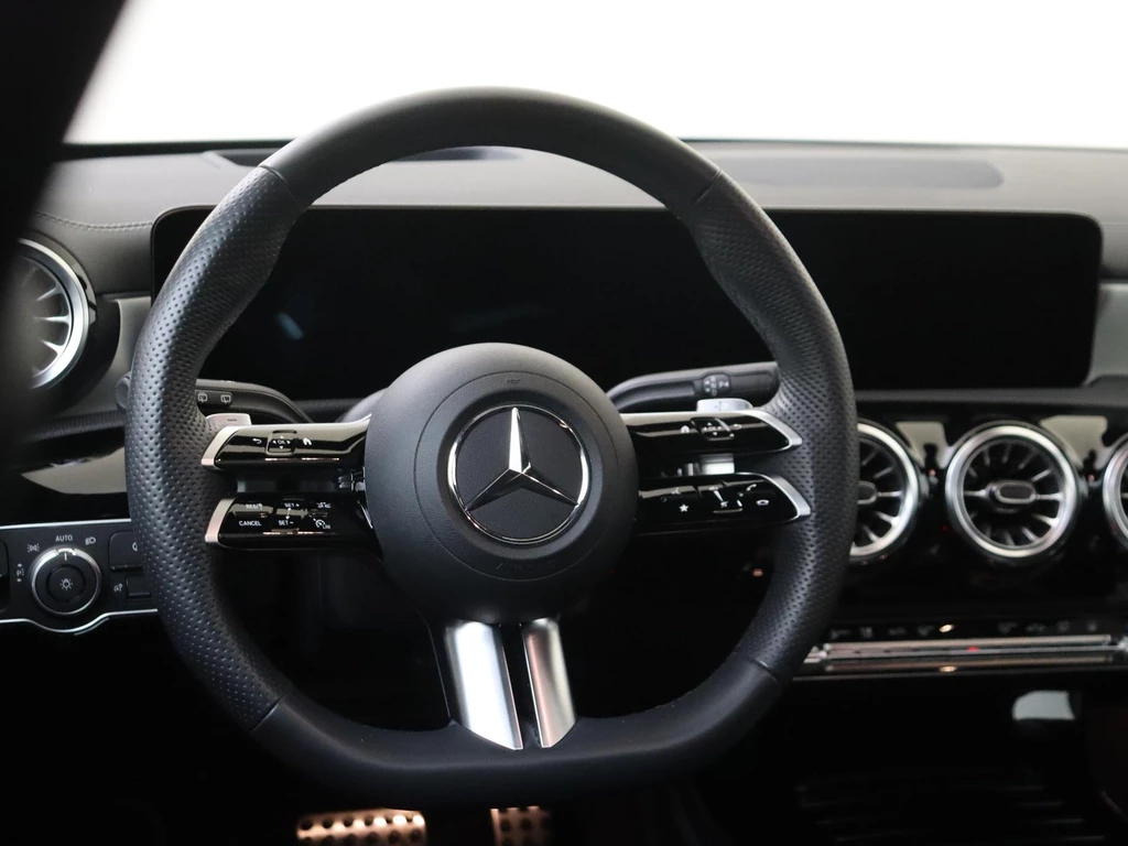 Mercedes-Benz CLA – foto 10