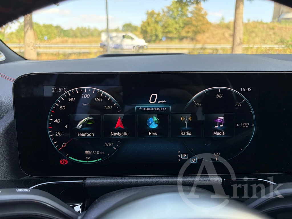 Mercedes-Benz EQA – foto 22