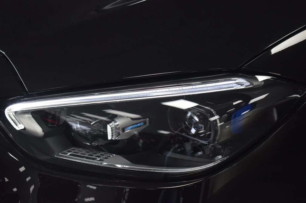 Mercedes-Benz C-Klasse – foto 12