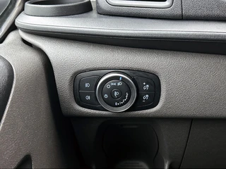 Ford Transit Custom – thumbnail 17