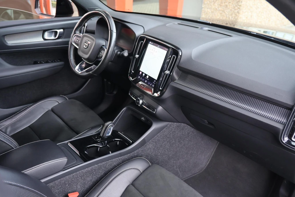 Volvo XC40 – foto 25