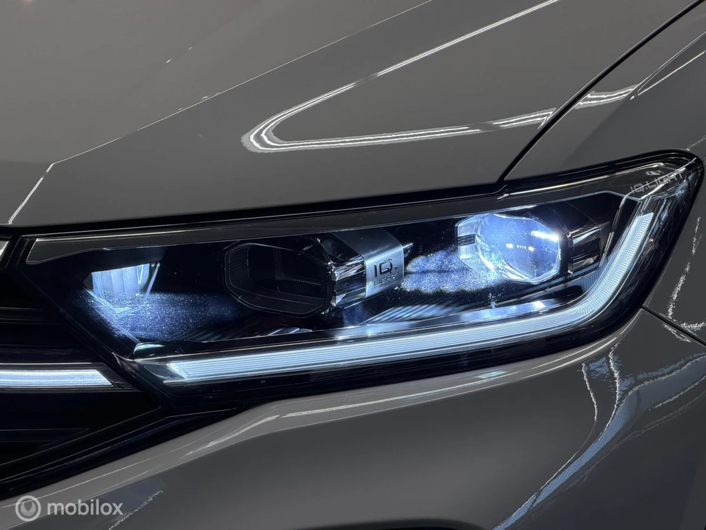 Volkswagen T-Roc – foto 11