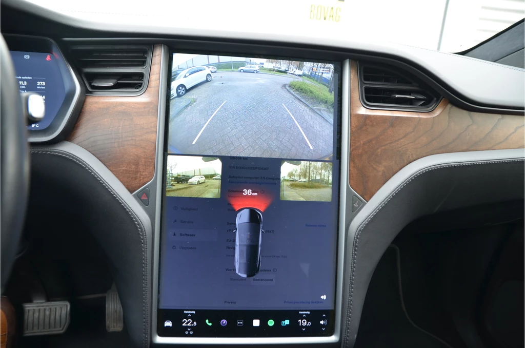 Tesla Model X – foto 26