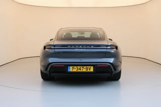 Porsche Taycan – thumbnail 3