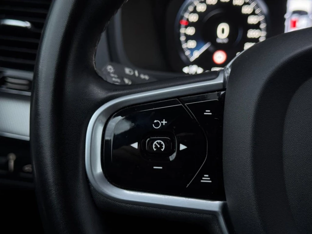 Volvo XC90 – foto 16