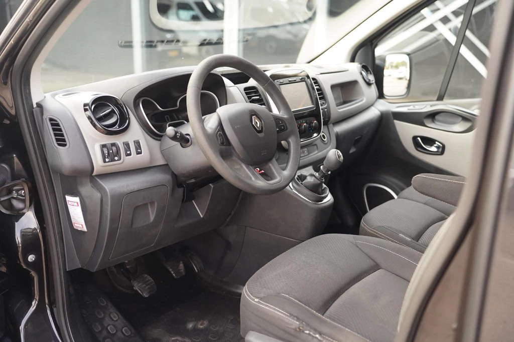 Renault Trafic – foto 33