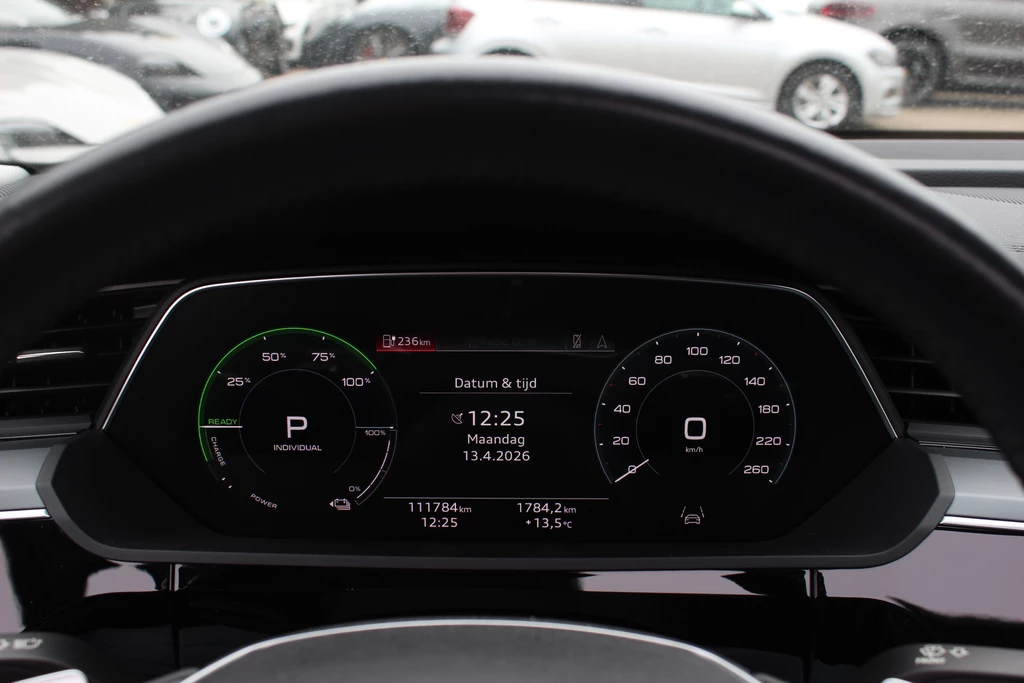 Audi e-tron – foto 19