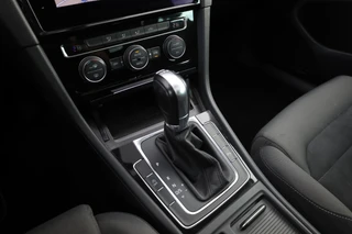 Volkswagen Golf – thumbnail 33