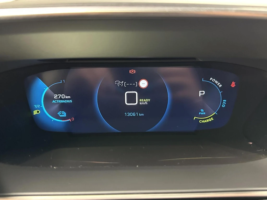 Peugeot e-208 – foto 21
