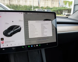 Tesla Model Y – thumbnail 41