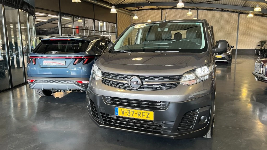 Opel Vivaro – foto 15
