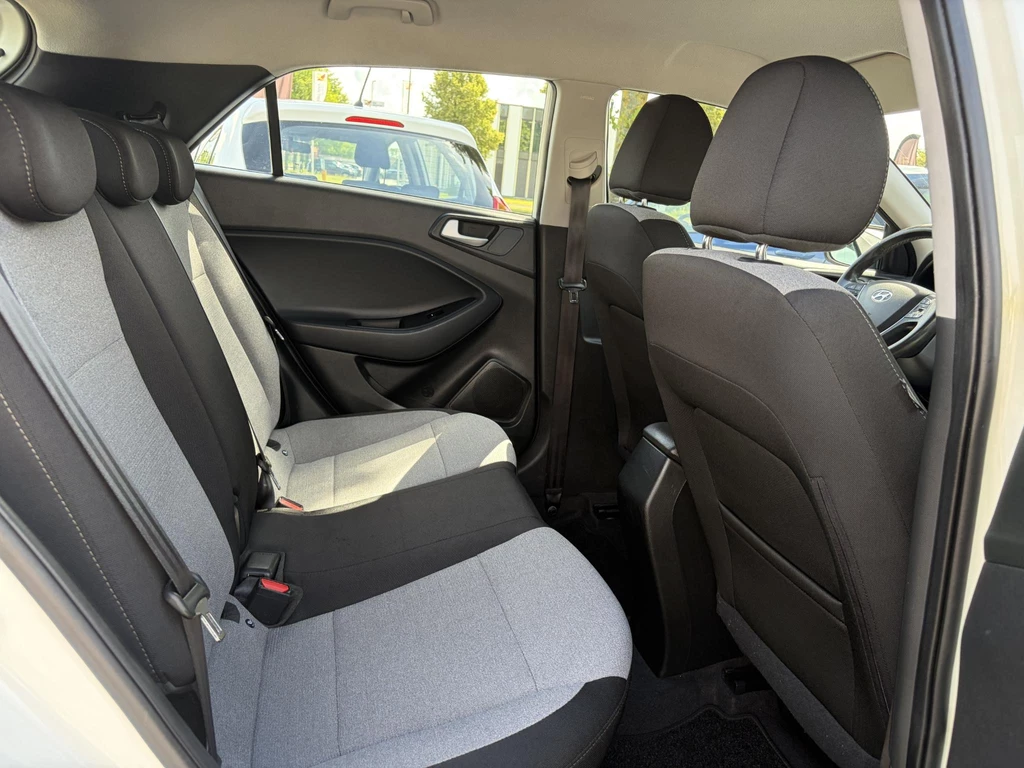 Hyundai i20 – foto 12