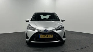 Toyota Yaris – thumbnail 8