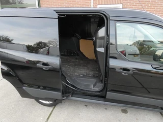 Ford Transit Connect – thumbnail 6