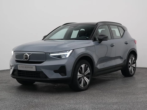 Volvo XC40 Recharge Core 70 kWh | CAMERA | CARPLAY