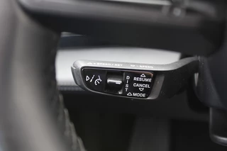 Porsche Taycan – thumbnail 31