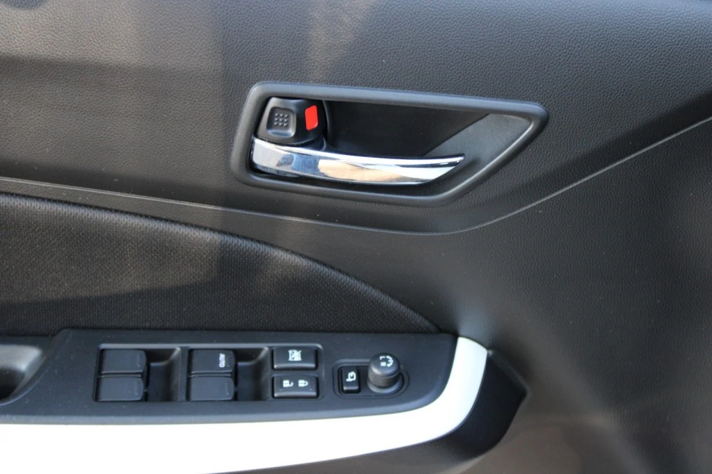Suzuki Swift – foto 16