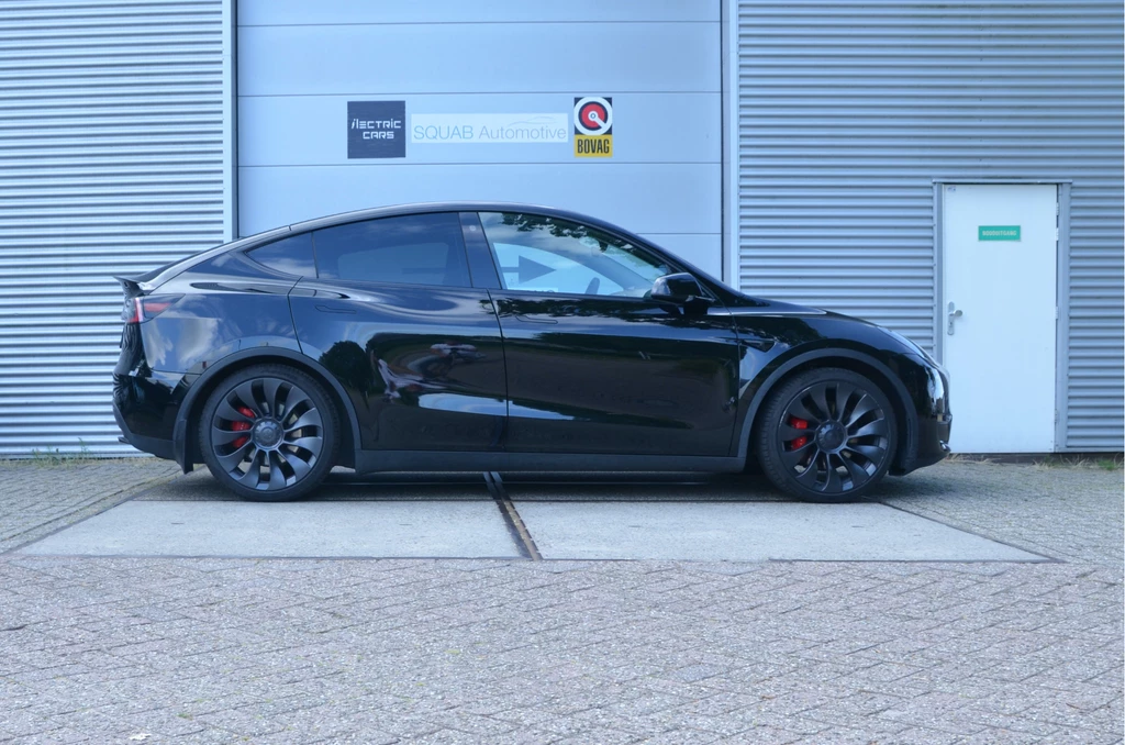 Tesla Model Y – foto 4