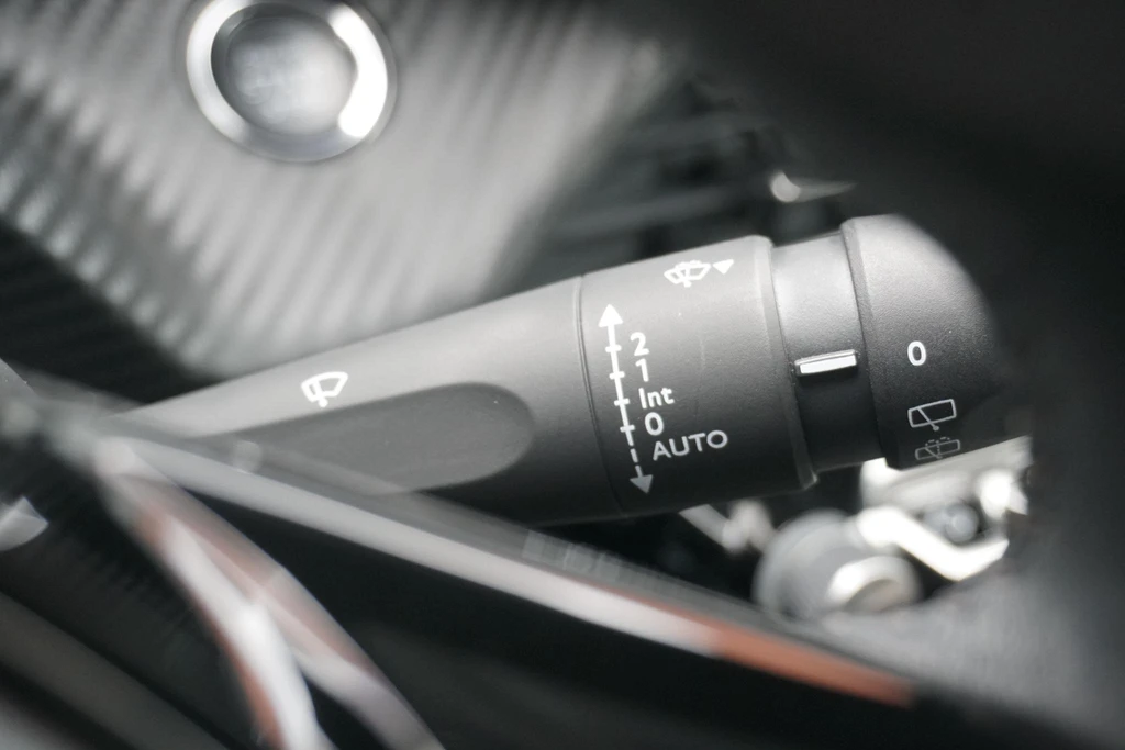 Peugeot 208 – foto 30