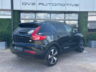Volvo XC40 – thumbnail 2