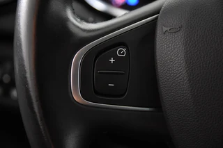 Renault Clio – thumbnail 25
