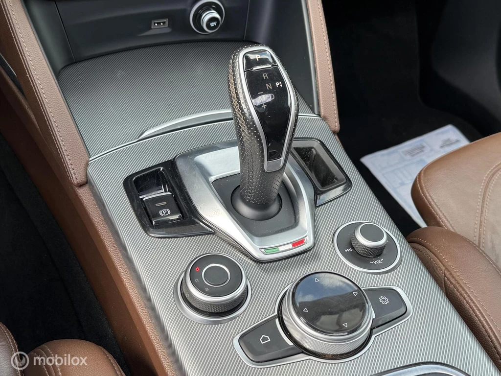 Alfa Romeo Stelvio – foto 25