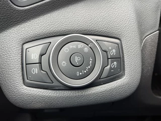 Ford C-MAX – thumbnail 27