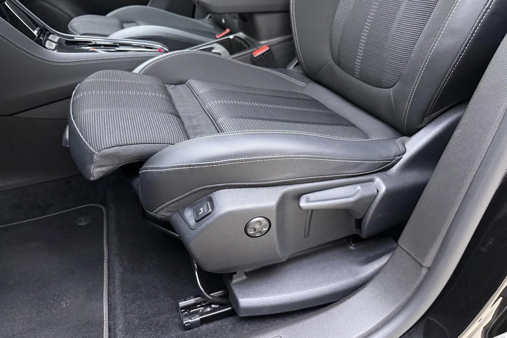 Opel Grandland – foto 21