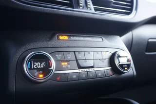 Ford Kuga – thumbnail 32