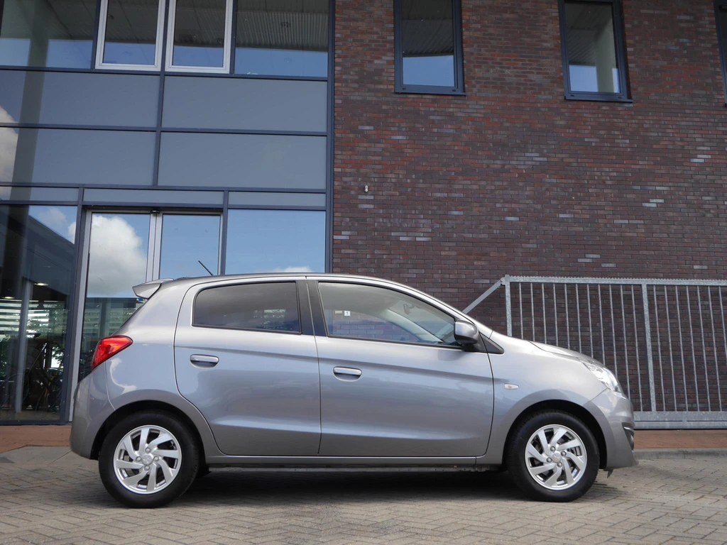 Mitsubishi Space Star – foto 3