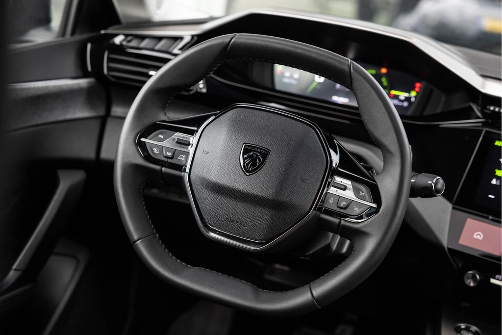 Peugeot 408 – foto 12