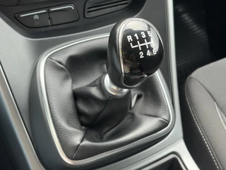 Ford Kuga – thumbnail 33